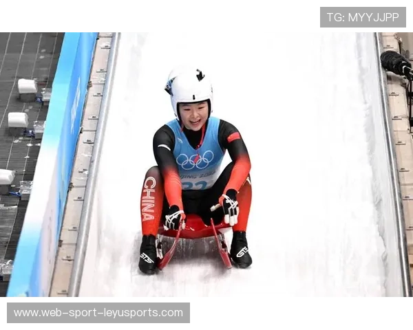 雪橇锦标：俄罗斯队攻势猛烈，金牌在望！，雪橇竞赛视频下载