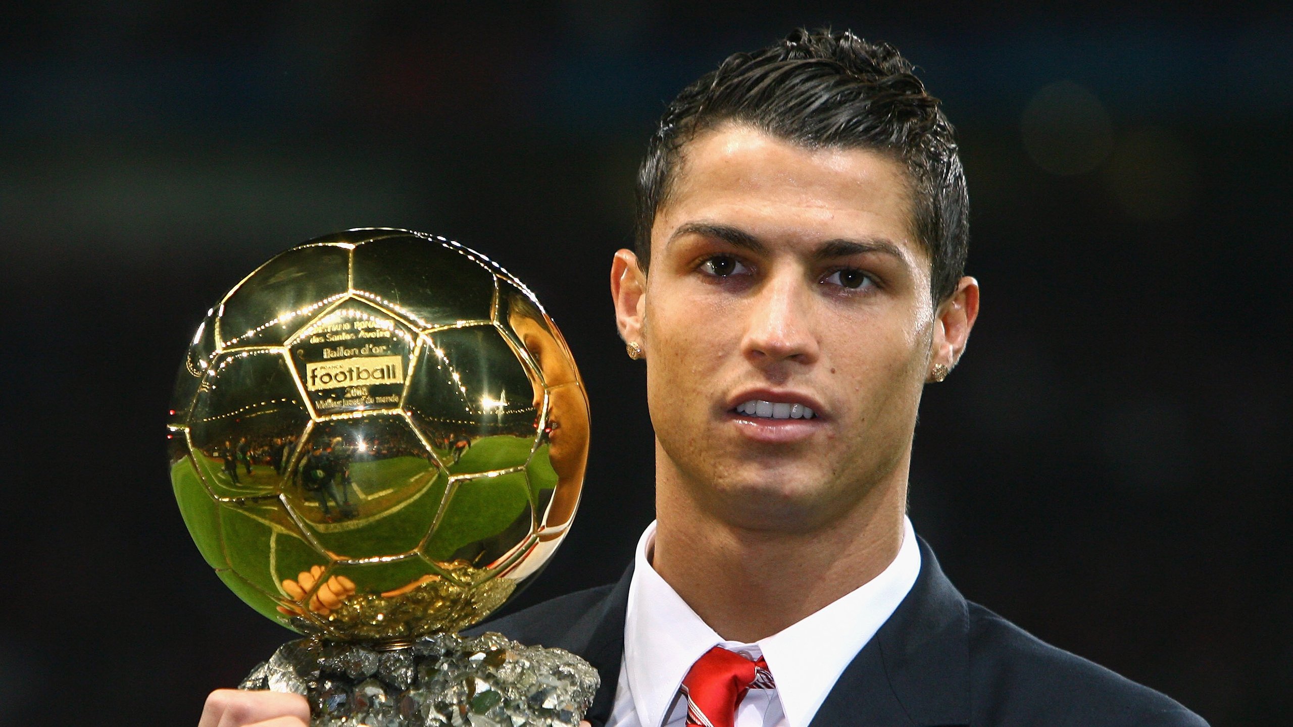 乐鱼体育(中国)官方网站-俱乐部资金链断裂频发，俱乐部能盈利吗